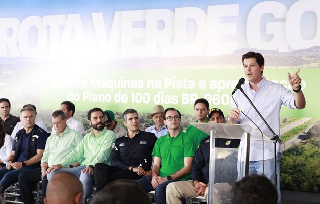 Daniel Vilela participa de exposição do plano de investimentos de rodovias