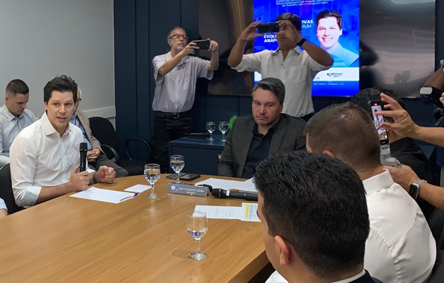 Daniel Vilela participa de reunião com setor produtivo em Anápolis