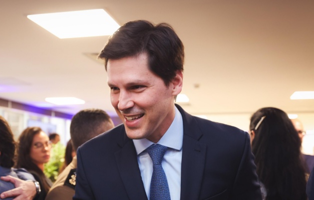 Daniel Vilela recebe Comenda do Mérito Cooperativo 2025