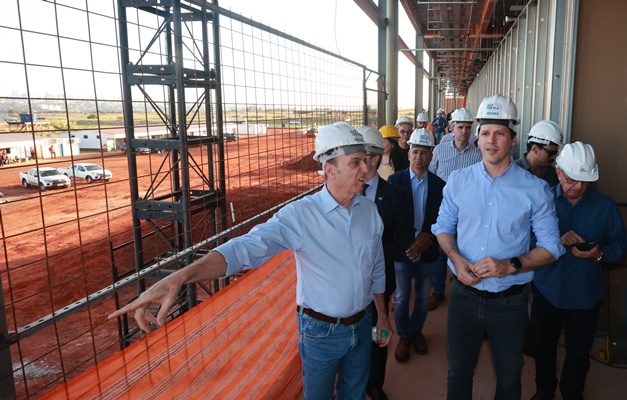 Daniel Vilela visita obras e endossa excelência do atendimento no Cora