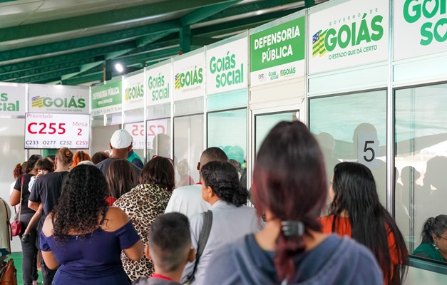 Defensoria Itinerante atende população de Águas Lindas de Goiás 