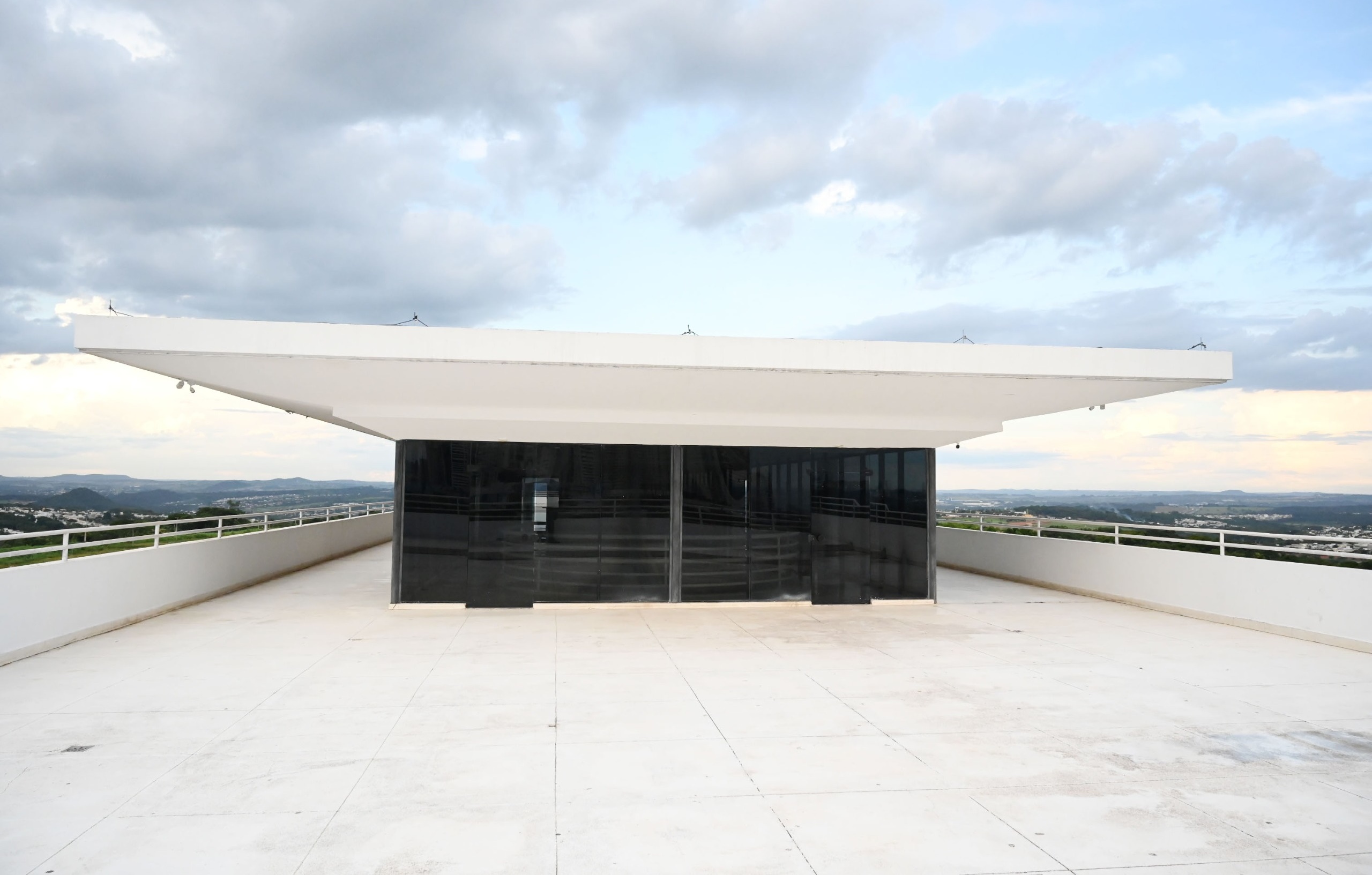Definido consórcio que vai operar espaço gastronômico no terraço do CCON