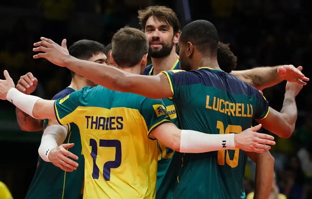 Definidos os 12 convocados da seleção masculina de vôlei para Paris