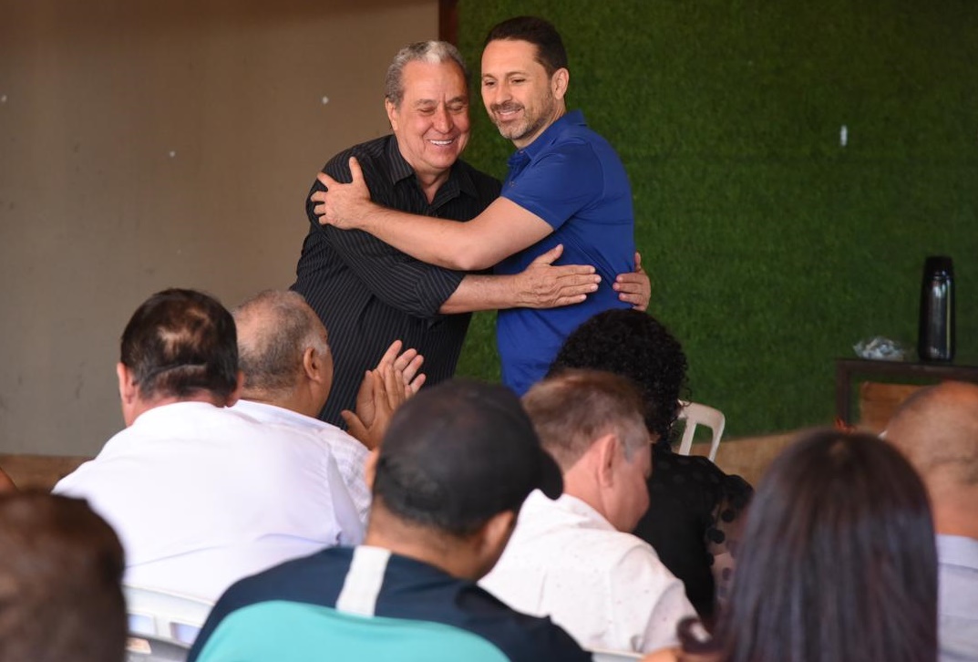 Democracia Cristã oficializa apoio a Leandro Vilela durante convenção