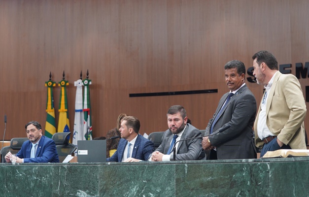 Deputados goianos aprovam novas regras para promoções de policiais militares