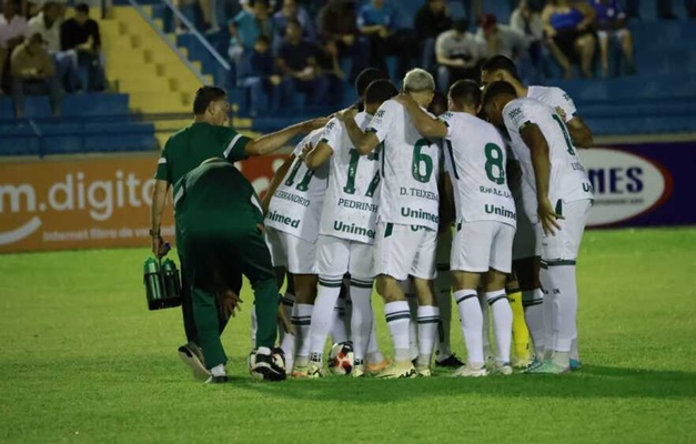 Derrota para o Goiatuba marca reestreia de Jair Ventura à frente do Goiás 