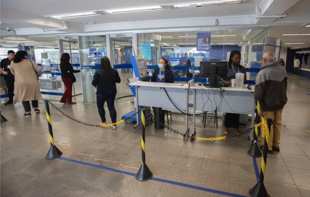 Desenrola Brasil já limpou nome de 10 milhões com dívidas de até R$ 100, diz Fazenda