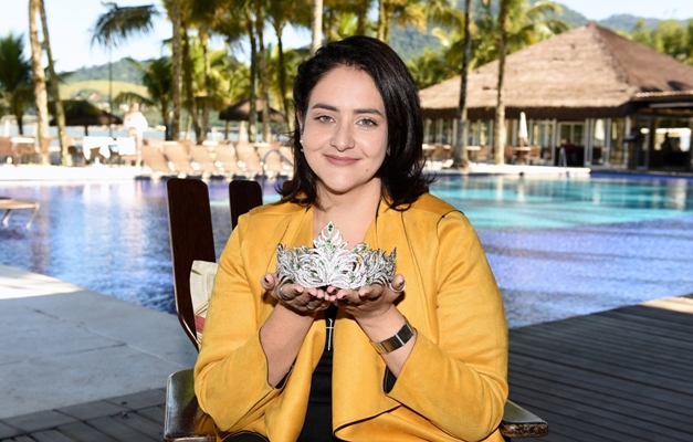 Designer goiana cria coroa para Miss Brasil 2018