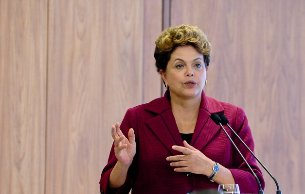 Dilma anuncia liberação de R$ 5,750 bilhões do banco dos Brics para o RS