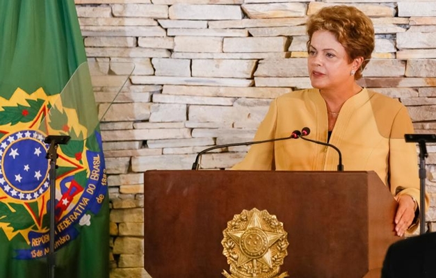 Dilma defende 'medidas corretivas' para manter 'projeto vitorioso'