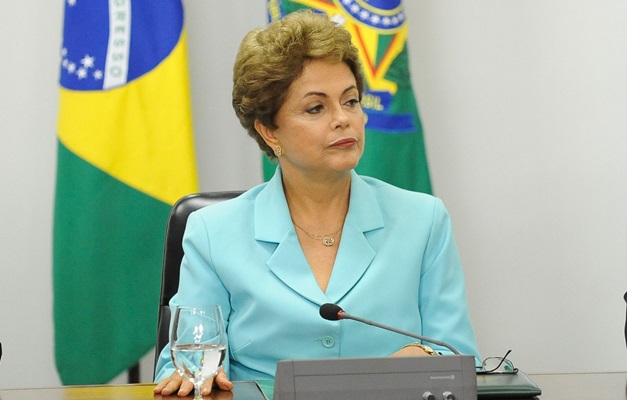 Dilma diz não ter nada a temer sobre pedidos de impeachment