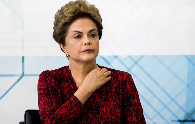 Dilma Rousseff está internada com quadro de neurite vestibular