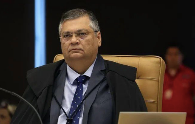 Dino é relator de recurso de Bolsonaro contra multa do TSE por ataques a Lula nas eleições 2022