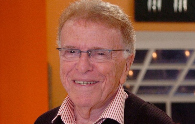 Diretor de TV Maurício Sherman morre aos 88 anos no Rio