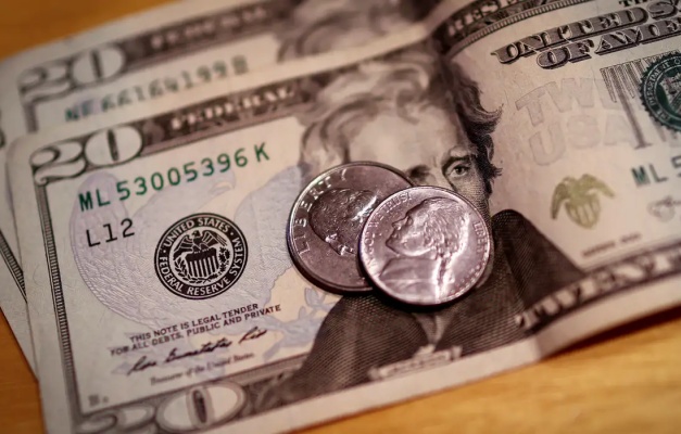 Dólar fica estável mesmo com o conflito entre Israel e Irã