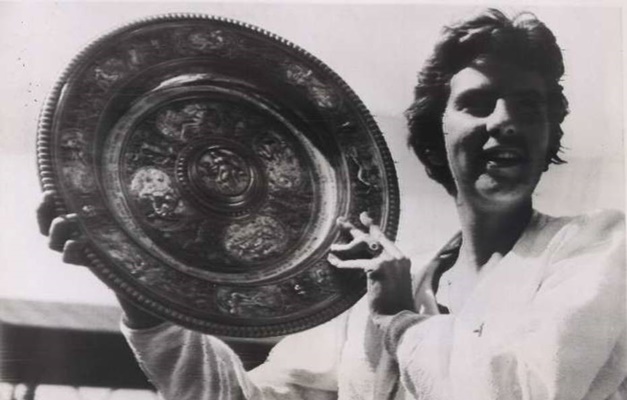 Dona de 19 títulos de Grand Slam, Maria Esther Bueno morre aos 78 anos