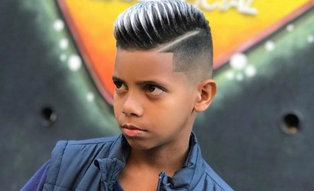 Dono do hit 'Jogo do Amor', MC Bruninho faz show no Recife