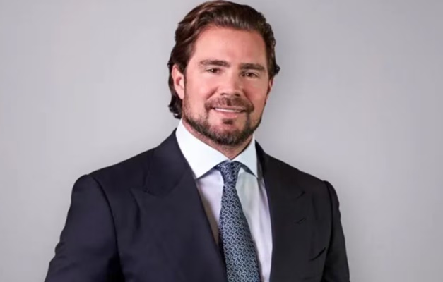 Dono do Master tentou fugir para exterior em jatinho e foi preso pela PF no aeroporto