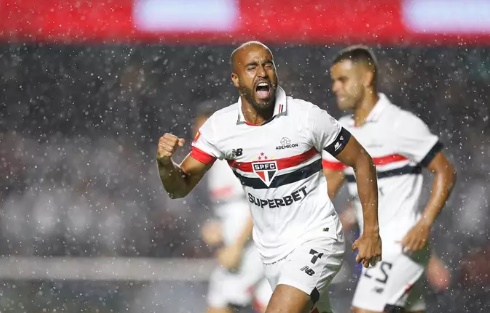 Dorival convoca Lucas Moura para jogos das Eliminatórias