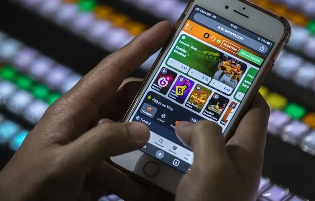 Dos 45% que vão utilizar o 13º em compras, 21% serão para jogos de azar, mostra pesquisa