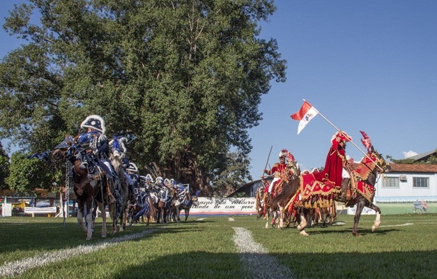 Duas festas fecham o Circuito Cavalhadas de Goiás neste feriado