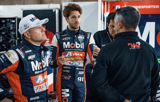 Dudu e Rubinho Barrichello encerram a temporada da Stock Car em Interlagos