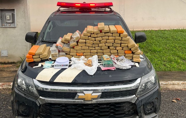 Dupla é presa em flagrante com 90 kg de maconha em Anápolis