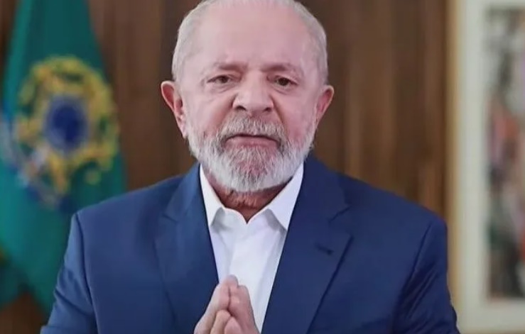 É chegada a hora de criação de meio de pagamentos alternativos no Brics, diz Lula