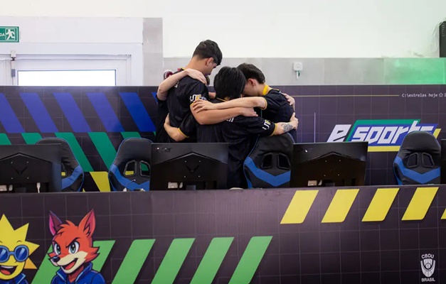 E-sports no JUBs: atletas avaliam prós e contras da profissionalização