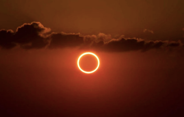 Eu assistindo ao eclipse solar no dia de chuva - iFunny Brazil