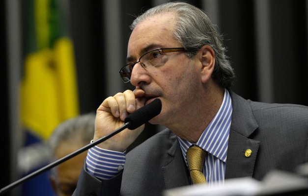 Eduardo Cunha reitera depoimento à CPI da Petrobras e nega conta na Suíça
