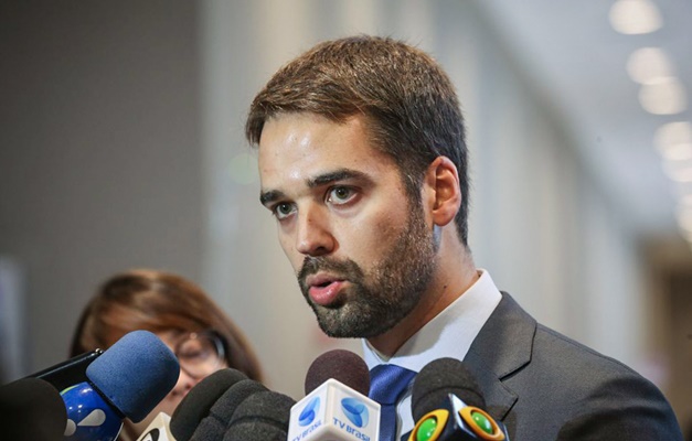 Eduardo Leite deixa PSDB após 24 anos e se filia ao PSD nesta sexta (9/5)