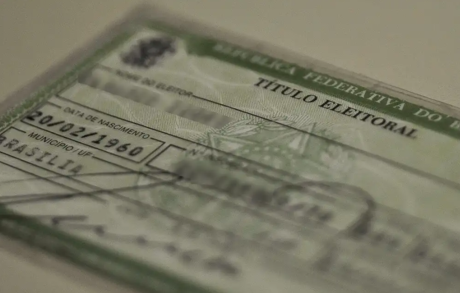 Eleitor tem um mês para regularizar o título e poder votar nas eleições 2024