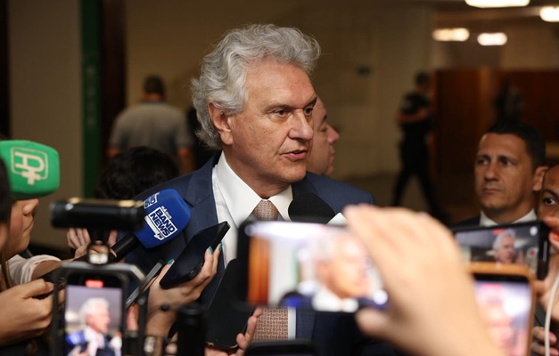 Em Brasília, Caiado defende equiparação de narcotráfico a terrorismo