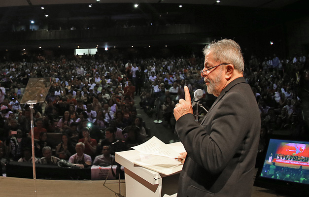 Em encontro do partido, Lula faz discurso raivoso e critica a imprensa