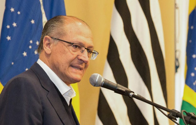 Em pré-campanha para Presidência da República, Alckmin passa o dia no Rio