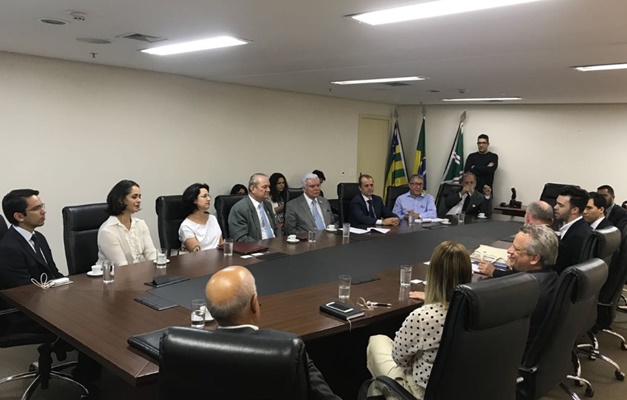 Embaixador de Luxemburgo conhece de perto potencialidades de Goiás