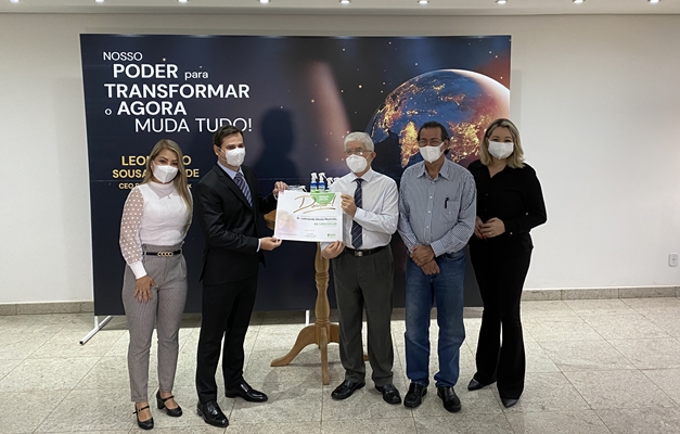 Empresário doa R$ 1 milhão em produtos ao Hospital Araújo Jorge