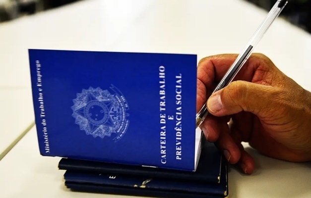 Empresas de Aparecida ofertam mais de 1.300 vagas de emprego