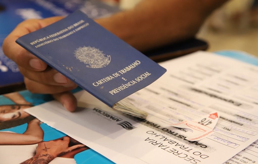 Empresas de Aparecida ofertam mais de 2,1 mil vagas de emprego 