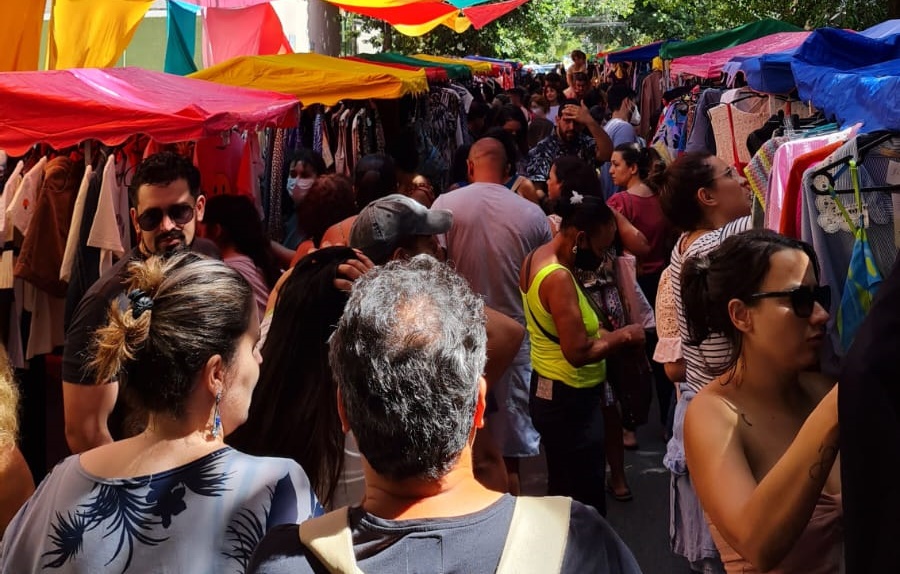 Encontro de Brechós agita o Centro de Goiânia com moda, música e gastronomia