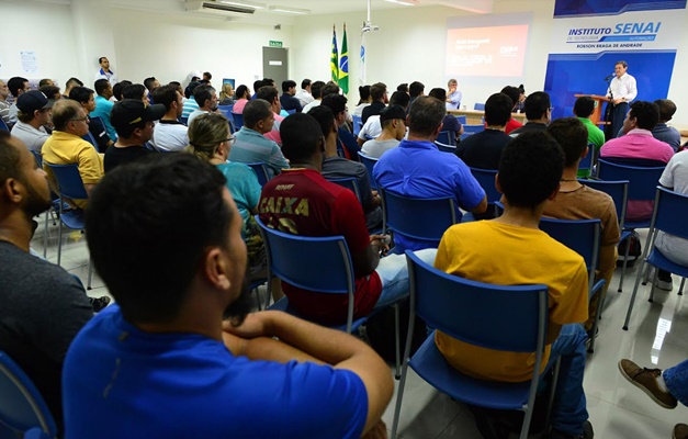 Enel Distribuição Goiás forma turma com 75 eletricistas