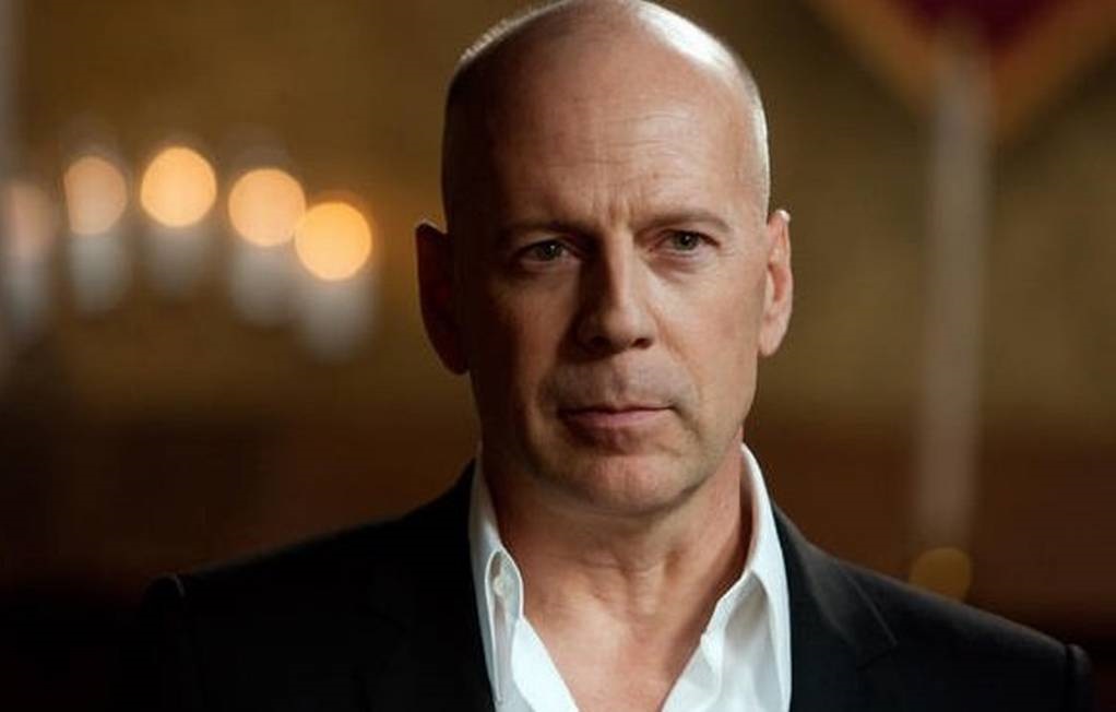 Entenda o que é afasia, condição diagnosticada no ator Bruce Willis 
