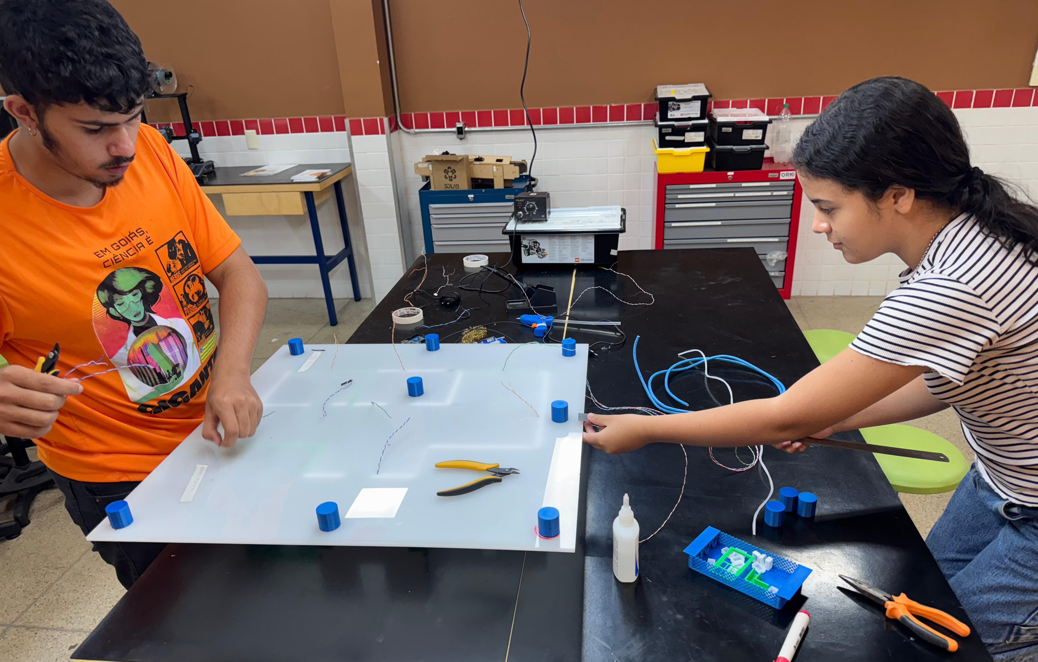 Equipe de Goiás disputa etapa do Campeonato Internacional de Robótica 