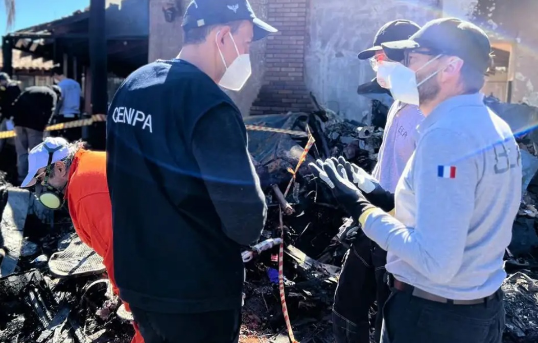 Equipe francesa auxilia na remoção de motores da aeronave da Voepass