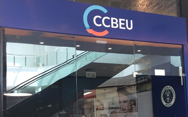 Escola de inglês CCBEU inaugura unidade no Shopping Cerrado
