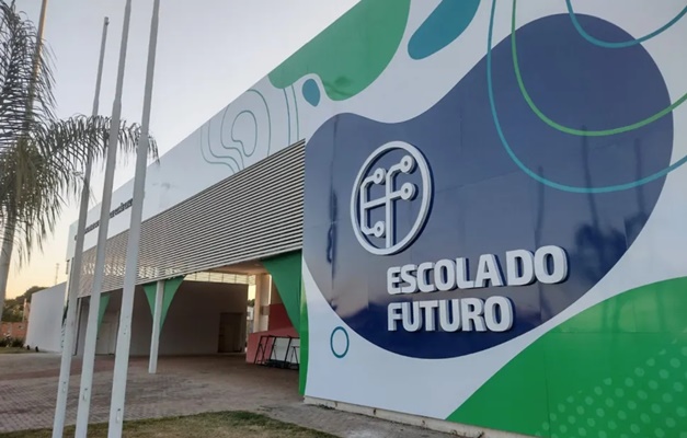 Escolas do Futuro de Goiás abrem 100 vagas para professores e coordenadores