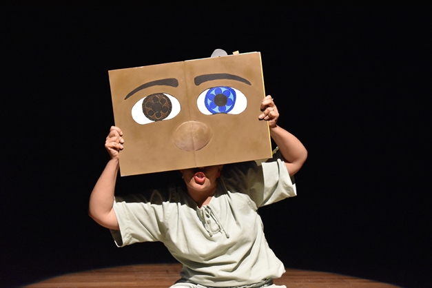 Espetáculo infantil goiano é atração em festival na Guiné-Bissau