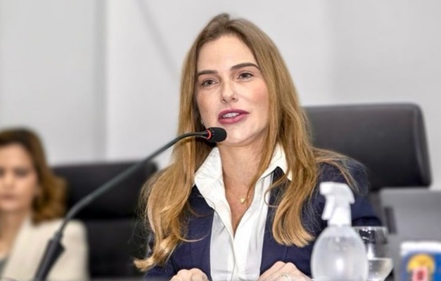 Esposa de Helder Barbalho é eleita conselheira do TCE no Pará