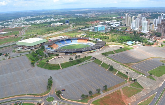 Estacionamento do Estádio Serra Dourada será cobrado a partir de dezembro